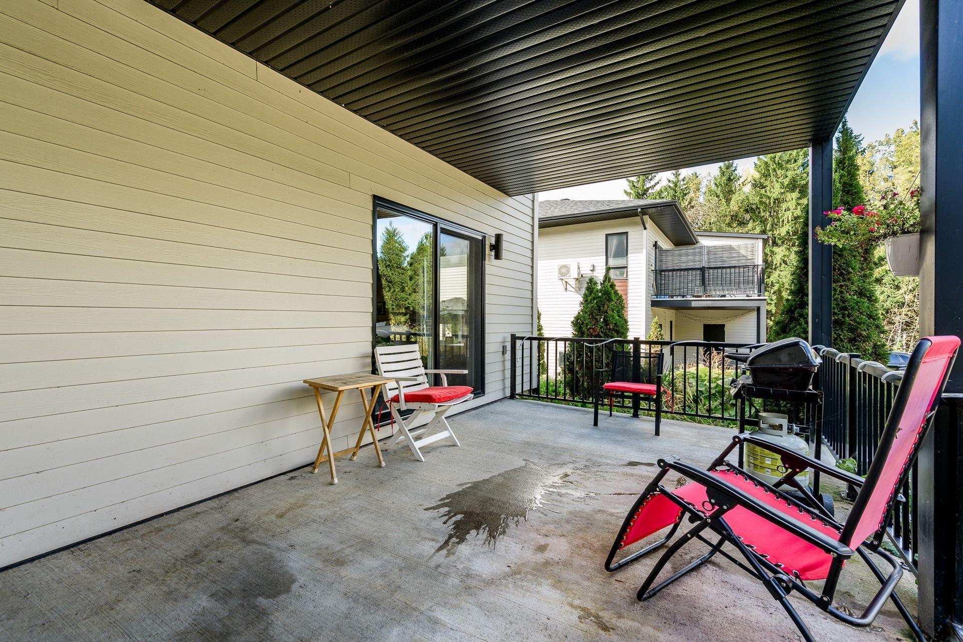 









1713

 - 1719


Rue Principale E.

,
Magog,




QC
J1X1Z8

