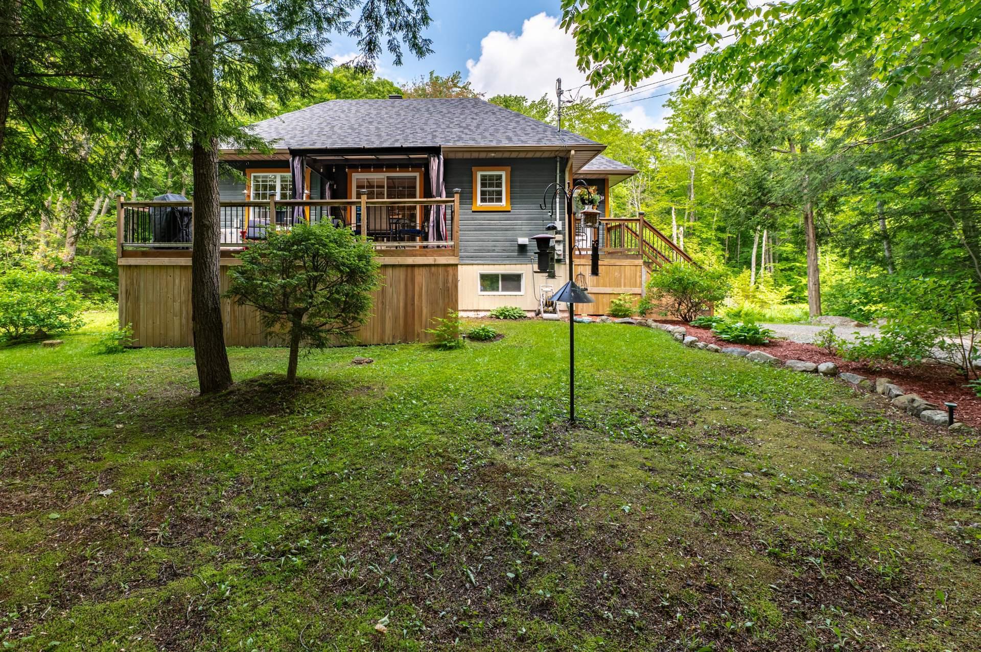 









36


Ch. des Papillons

,
Sainte-Anne-des-Lacs,




QC
J0R1B0


