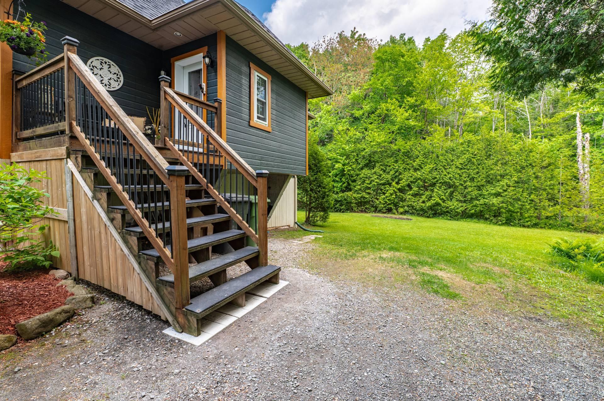 









36


Ch. des Papillons

,
Sainte-Anne-des-Lacs,




QC
J0R1B0

