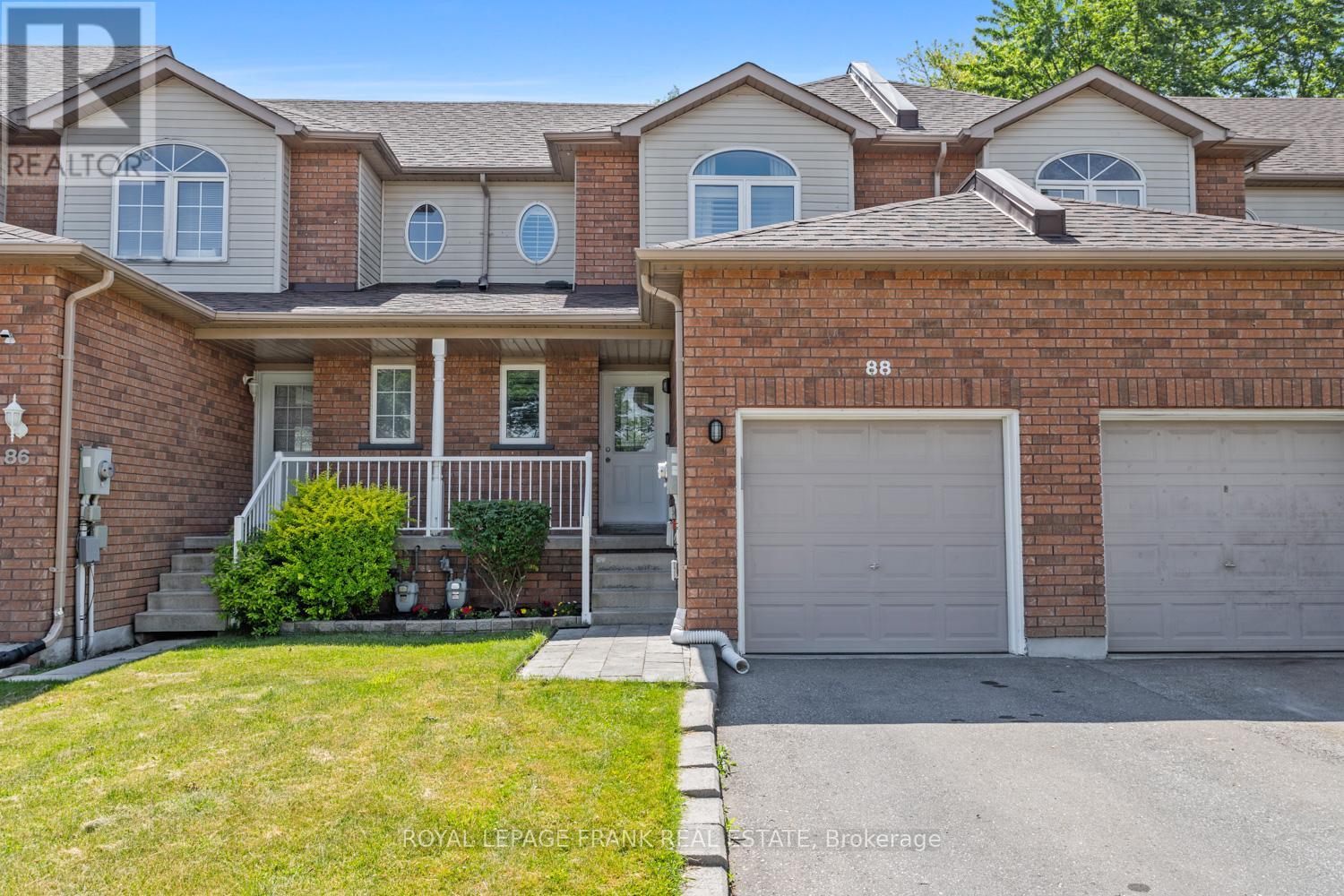 












88 RICHFIELD SQUARE

,
Clarington (Courtice),




Ontario
L1E3G4

