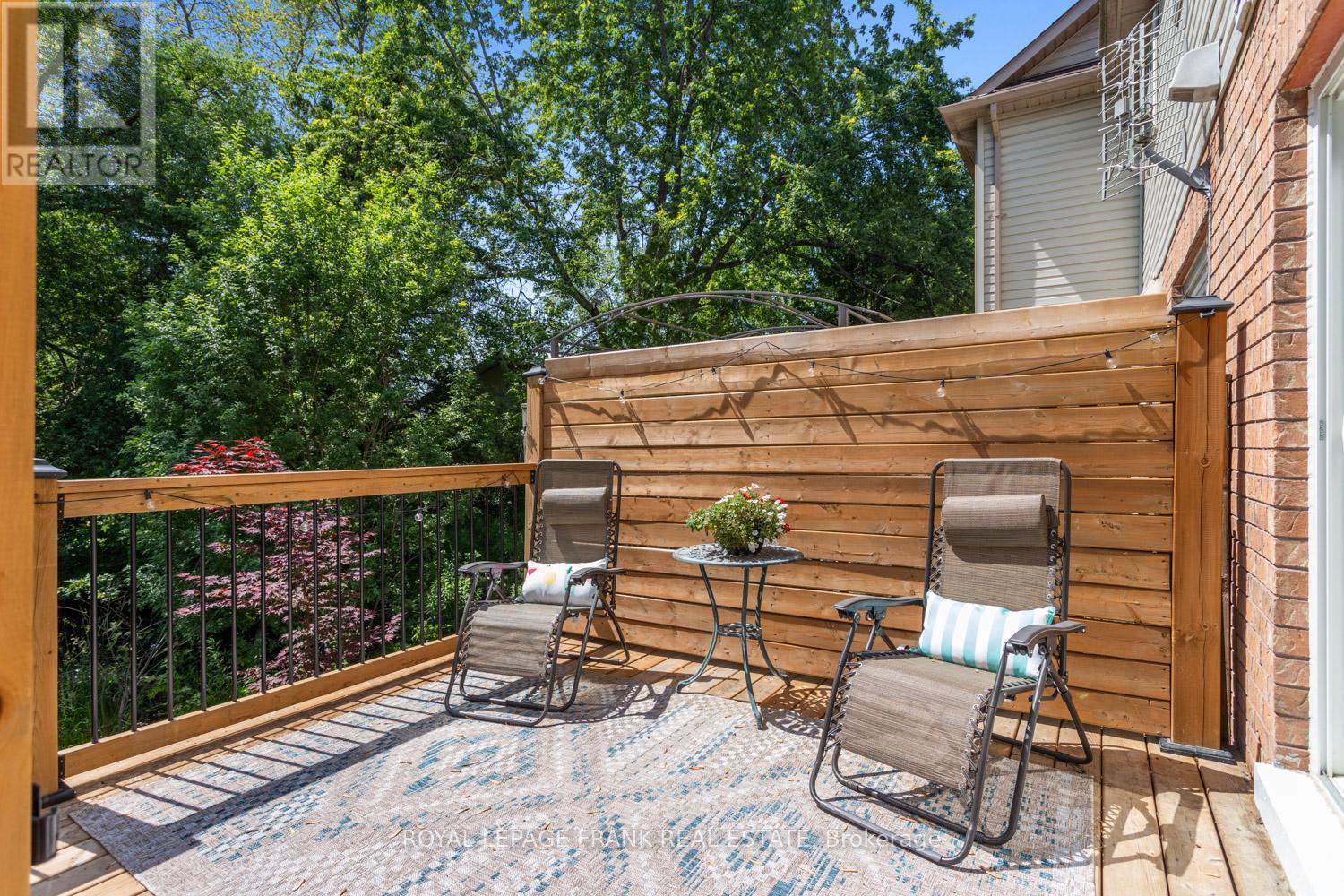 












88 RICHFIELD SQUARE

,
Clarington (Courtice),




Ontario
L1E3G4

