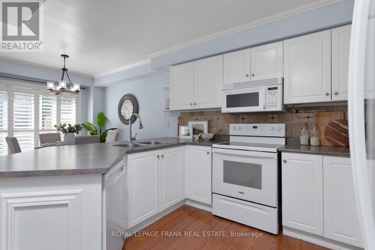 












88 RICHFIELD SQUARE

,
Clarington (Courtice),




Ontario
L1E3G4

