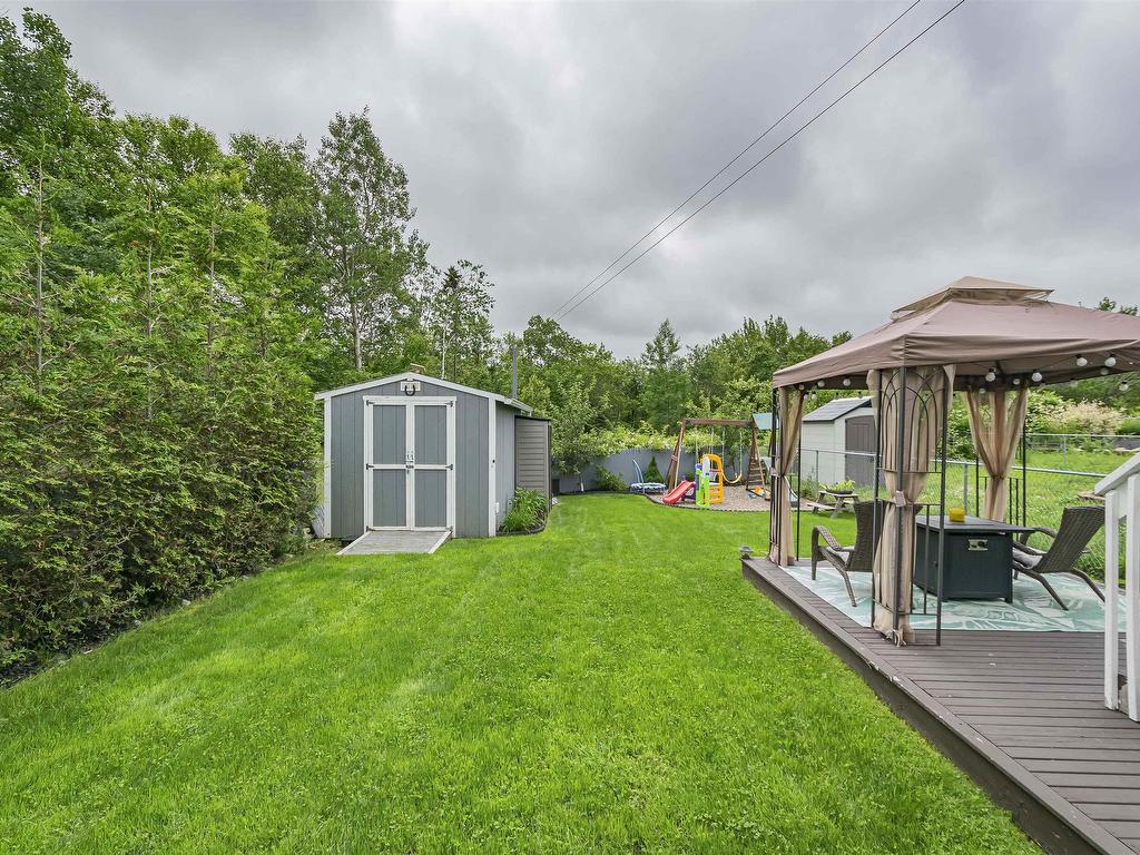 












28 Inspector Court

,
Spryfield,




NS
B3R 0A7

