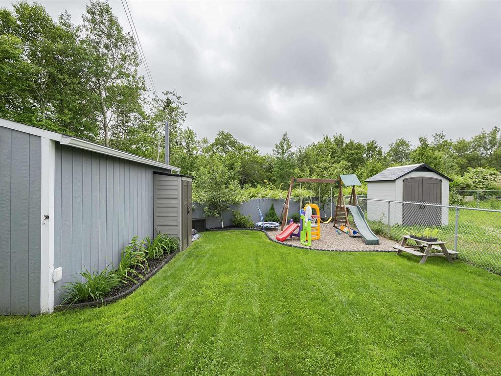 












28 Inspector Court

,
Spryfield,




NS
B3R 0A7


