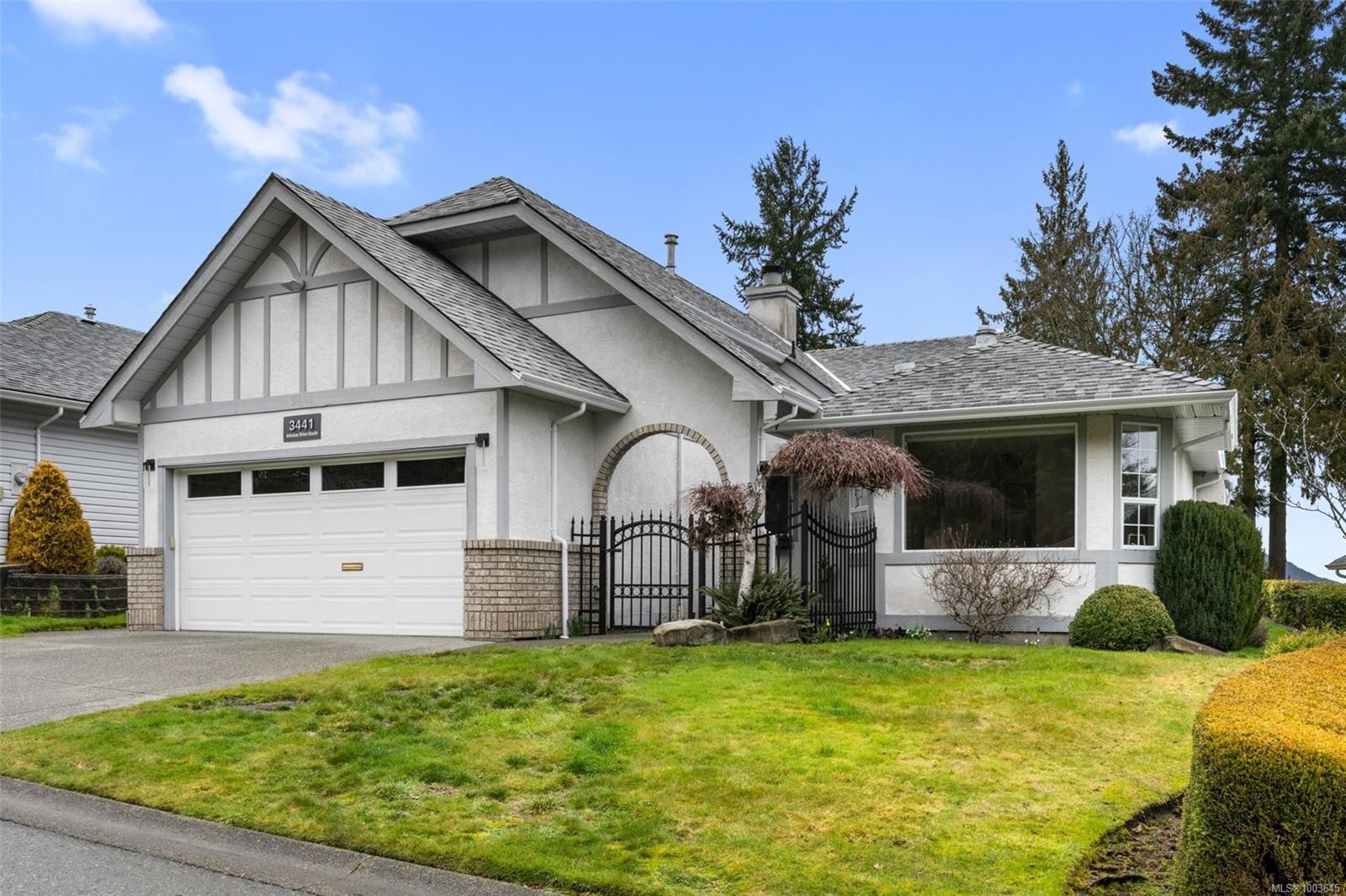 









3441


Arbutus

Dr South,
Cobble Hill,




BC
V8H 0K8

