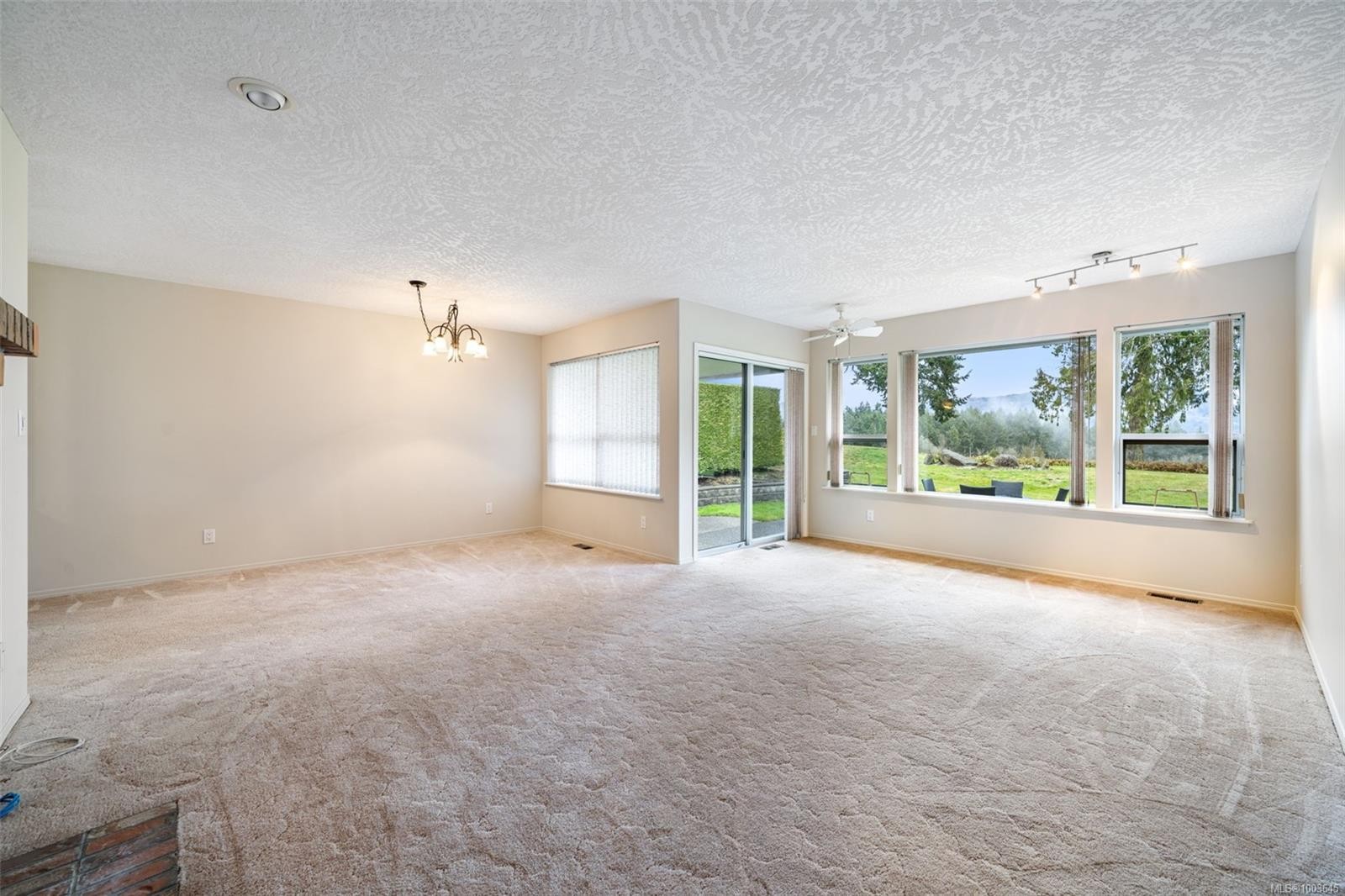 









3441


Arbutus

Dr South,
Cobble Hill,




BC
V8H 0K8

