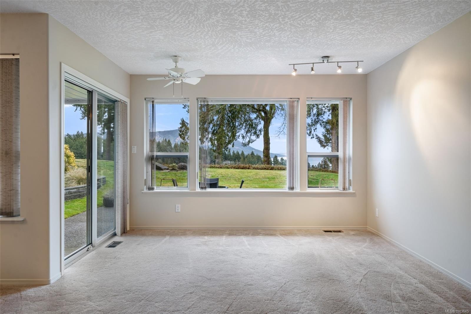 









3441


Arbutus

Dr South,
Cobble Hill,




BC
V8H 0K8

