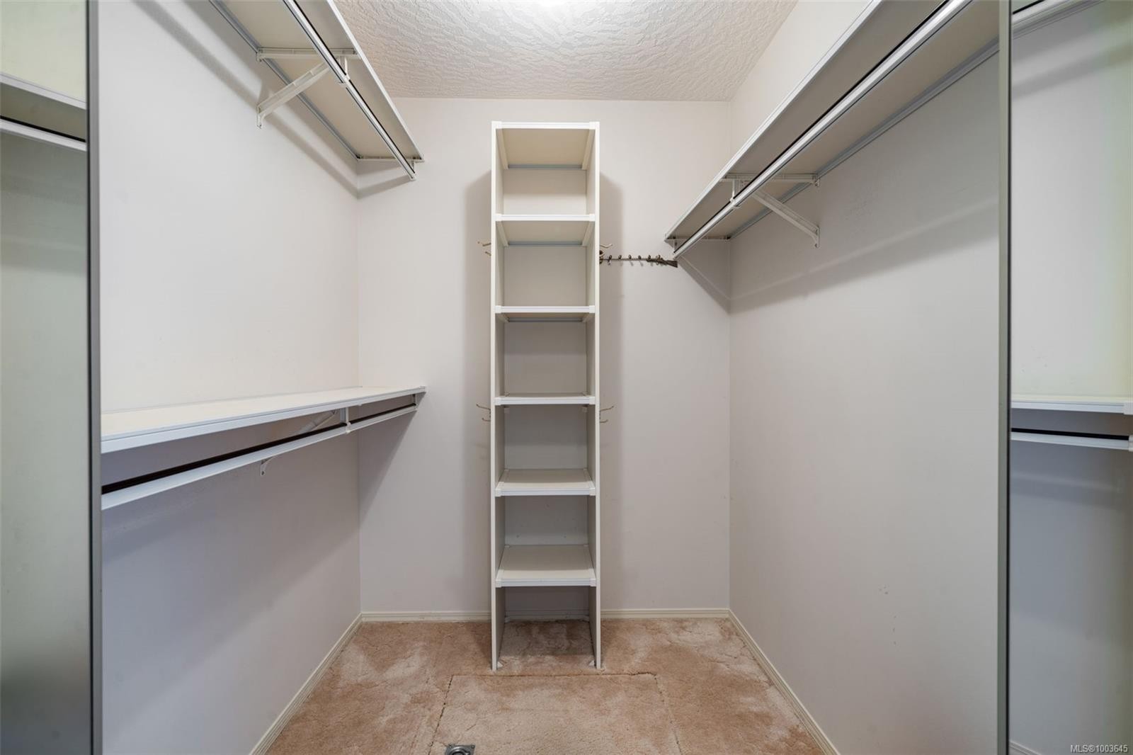 









3441


Arbutus

Dr South,
Cobble Hill,




BC
V8H 0K8


