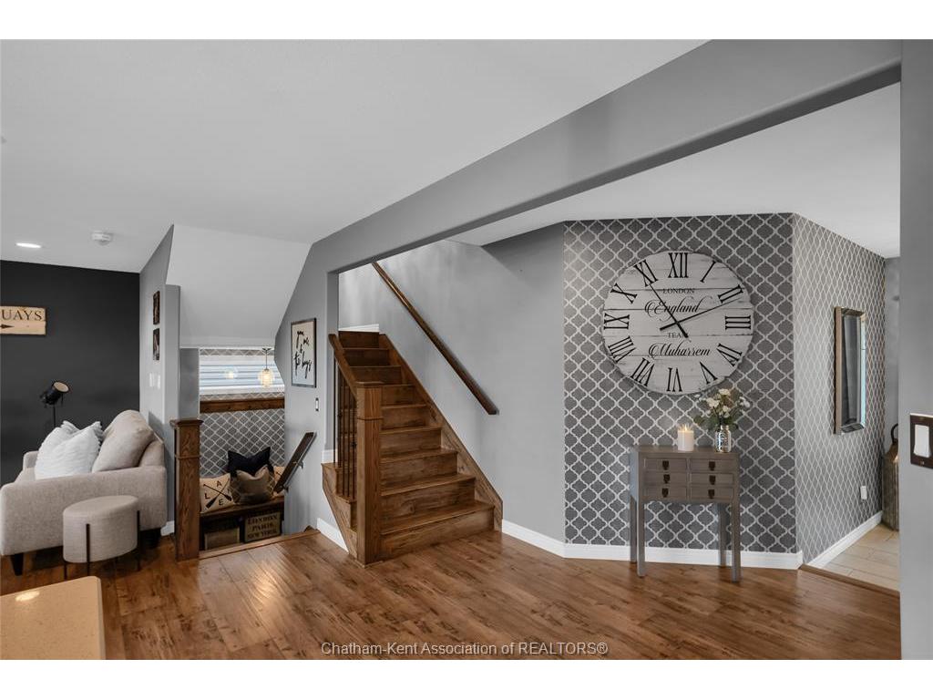









247


HUDSON

Drive,
Chatham,




ON
N7L 0A6

