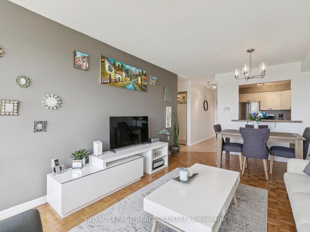 









1110


Walden

Circle, 807,
Mississauga,




ON
L5J 4R3

