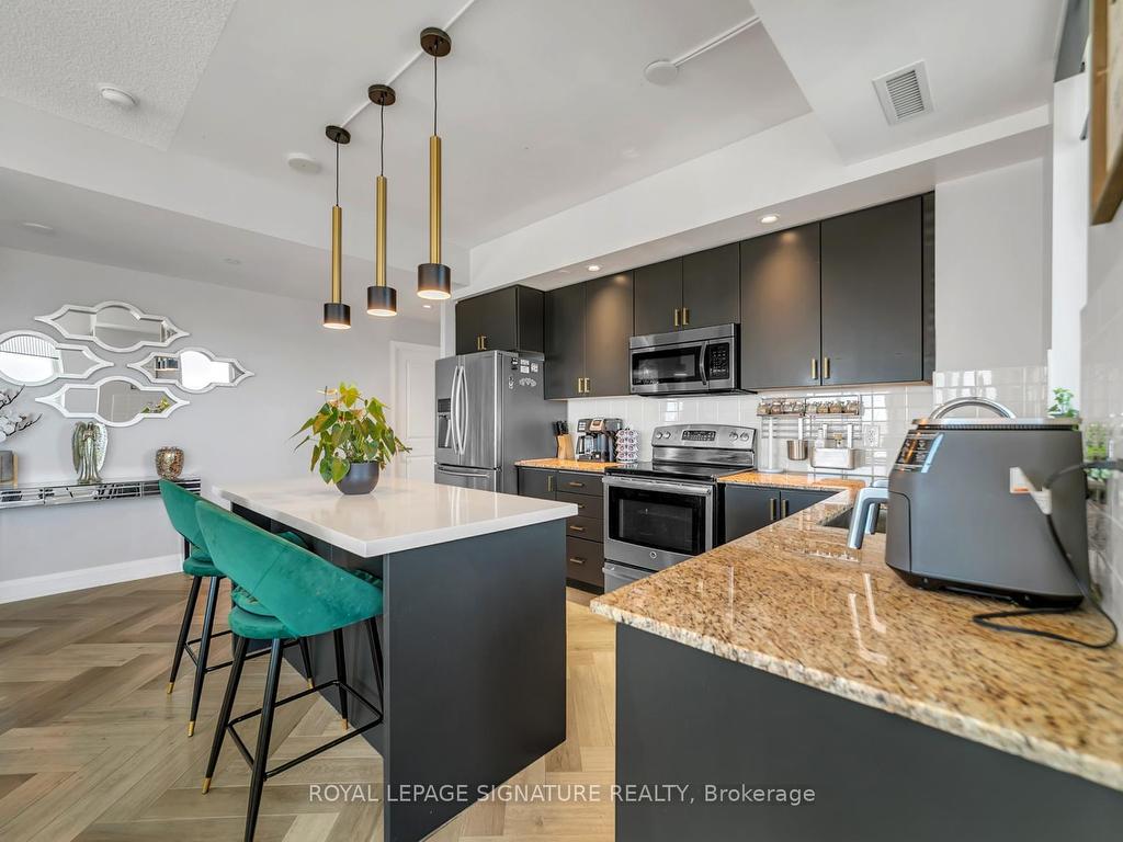 









7161


Yonge

Street,
Markham,




ON
L3T 0C8

