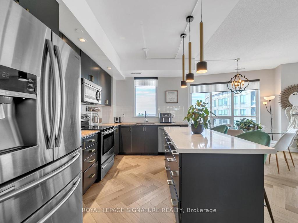 









7161


Yonge

Street,
Markham,




ON
L3T 0C8

