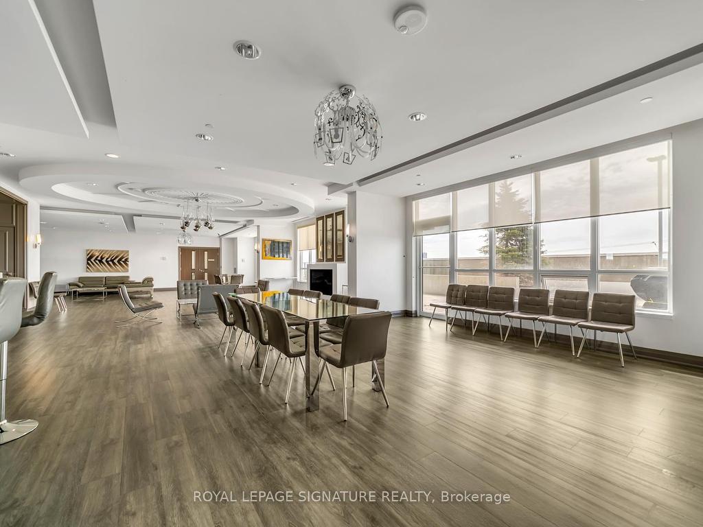 









7161


Yonge

Street,
Markham,




ON
L3T 0C8

