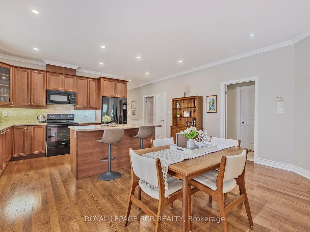 









44


Fred Barnard

Way,
Uxbridge,




ON
L9P 0B9

