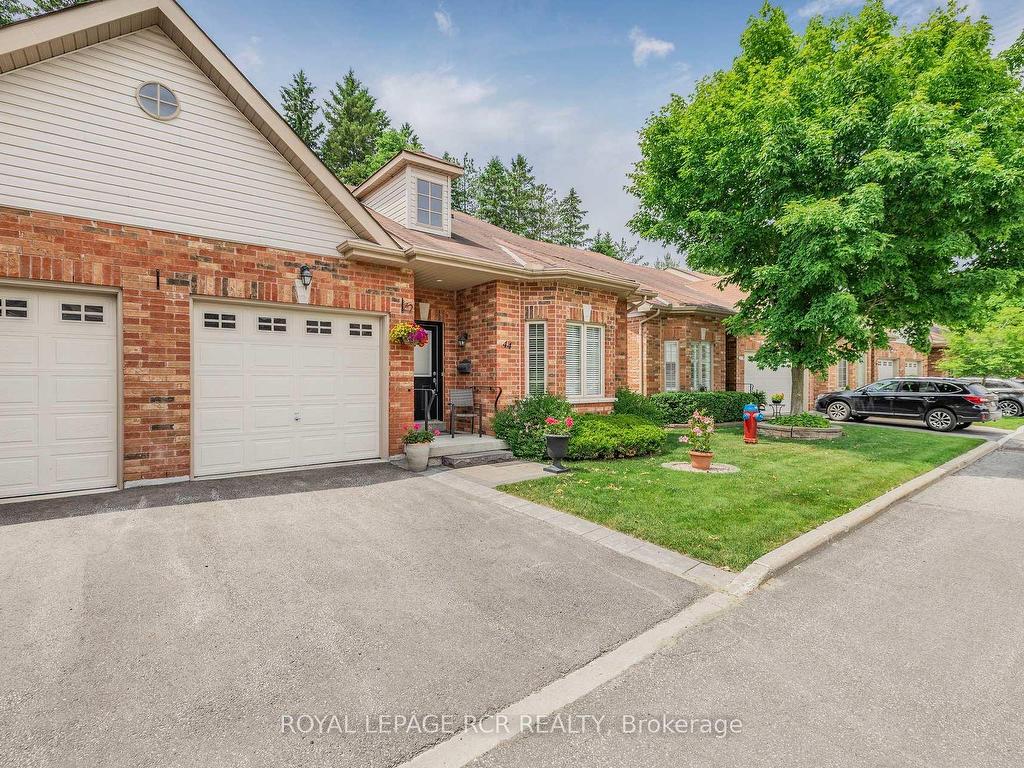 









44


Fred Barnard

Way,
Uxbridge,




ON
L9P 0B9


