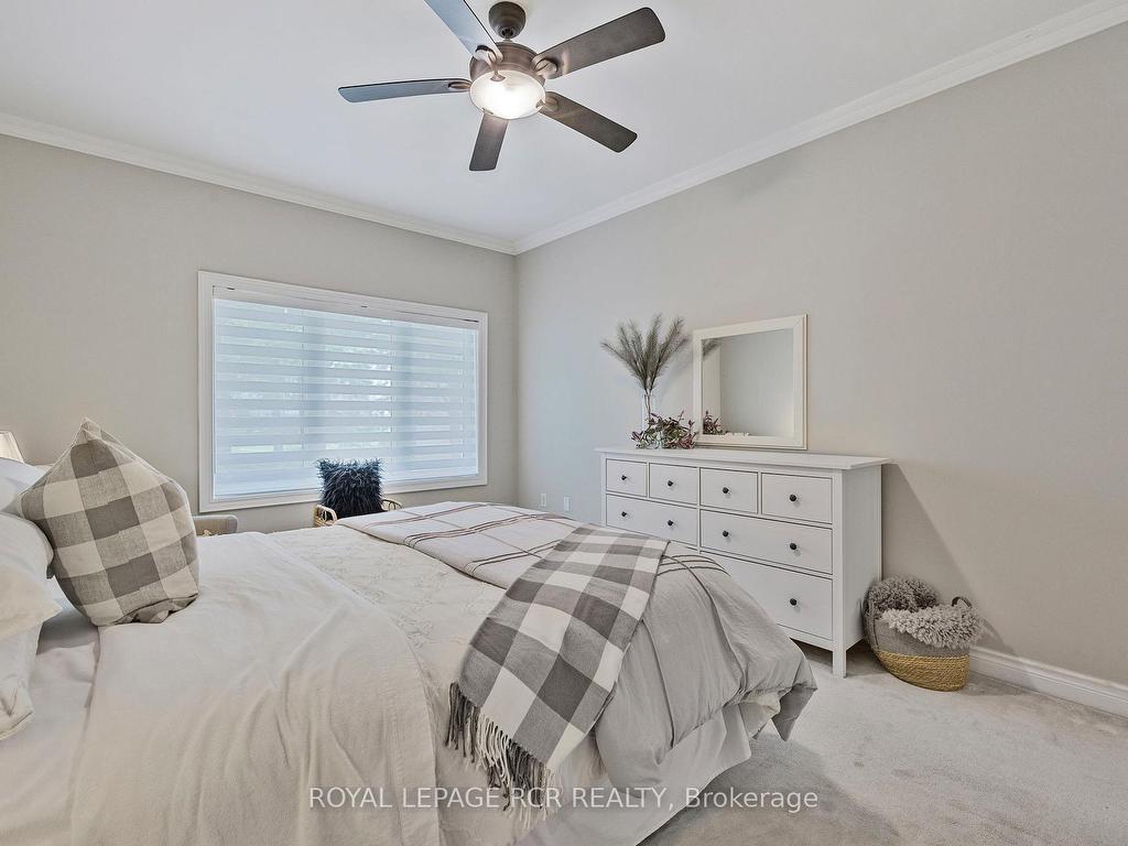









44


Fred Barnard

Way,
Uxbridge,




ON
L9P 0B9

