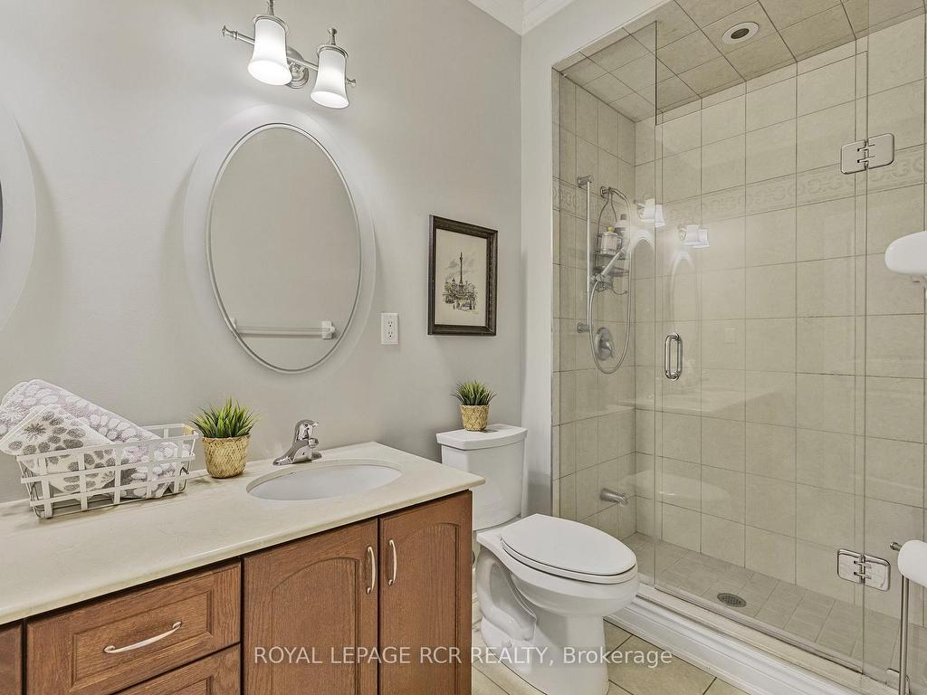 









44


Fred Barnard

Way,
Uxbridge,




ON
L9P 0B9


