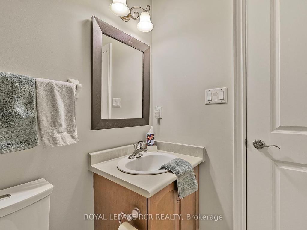 









44


Fred Barnard

Way,
Uxbridge,




ON
L9P 0B9

