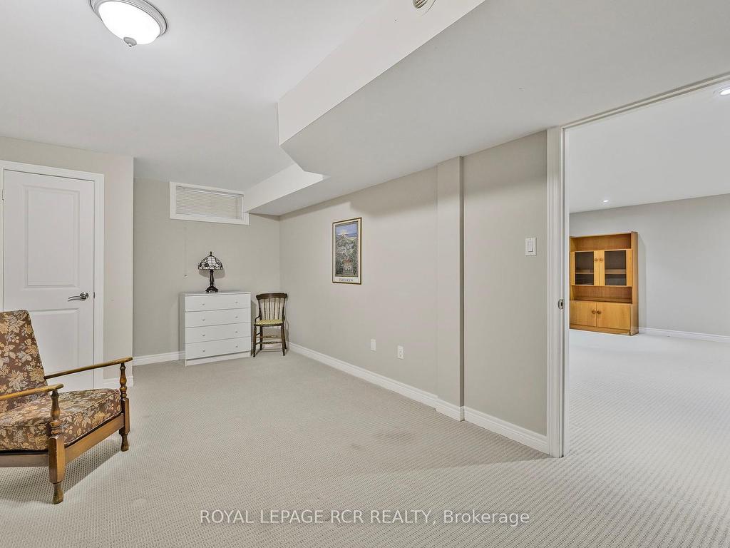 









44


Fred Barnard

Way,
Uxbridge,




ON
L9P 0B9

