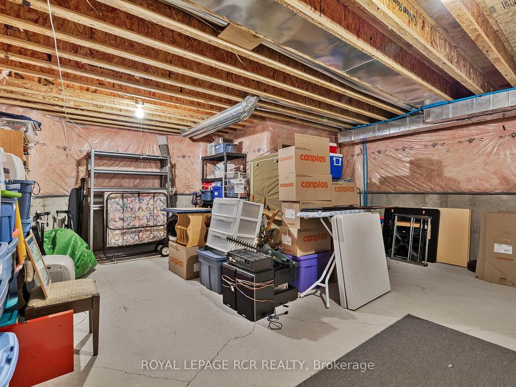 









44


Fred Barnard

Way,
Uxbridge,




ON
L9P 0B9

