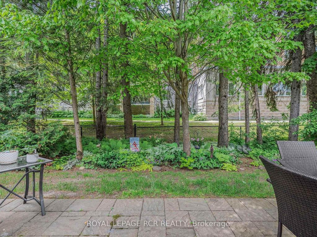 









44


Fred Barnard

Way,
Uxbridge,




ON
L9P 0B9

