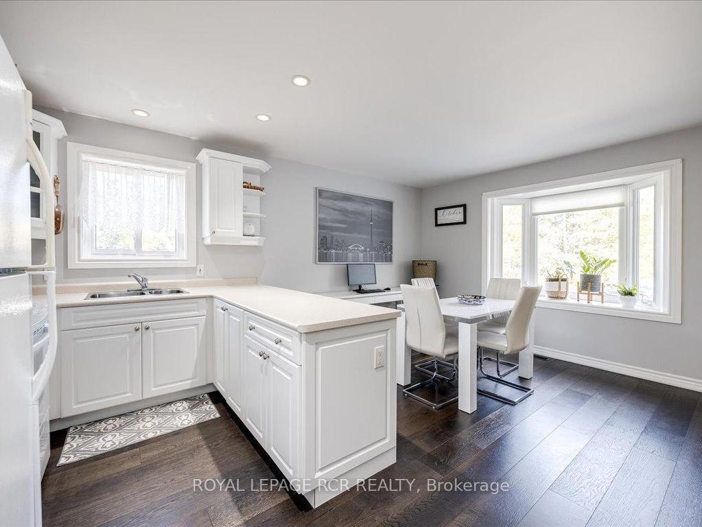









21324


McCowan

Road,
East Gwillimbury,




ON
L0G 1M0

