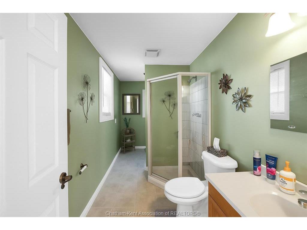 









1039


James

Street,
Wallaceburg,




ON
N8A 2P9

