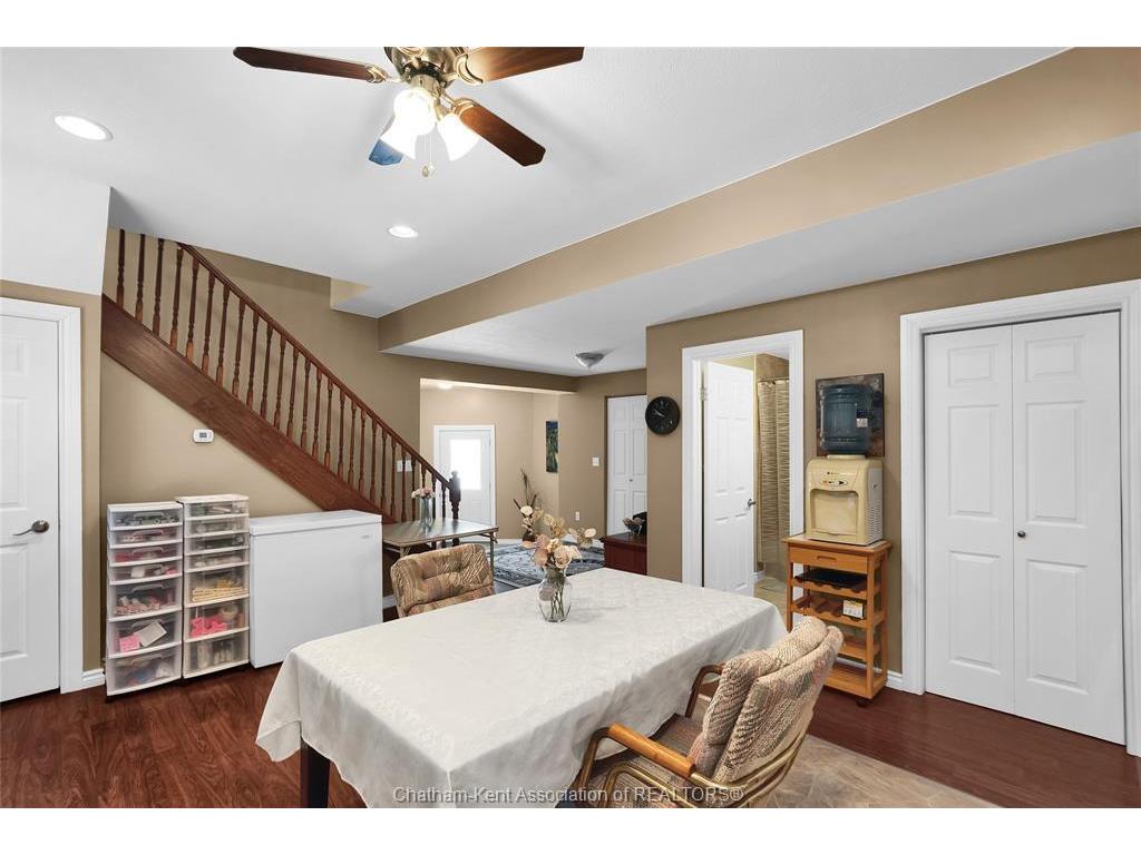 









1039


James

Street,
Wallaceburg,




ON
N8A 2P9

