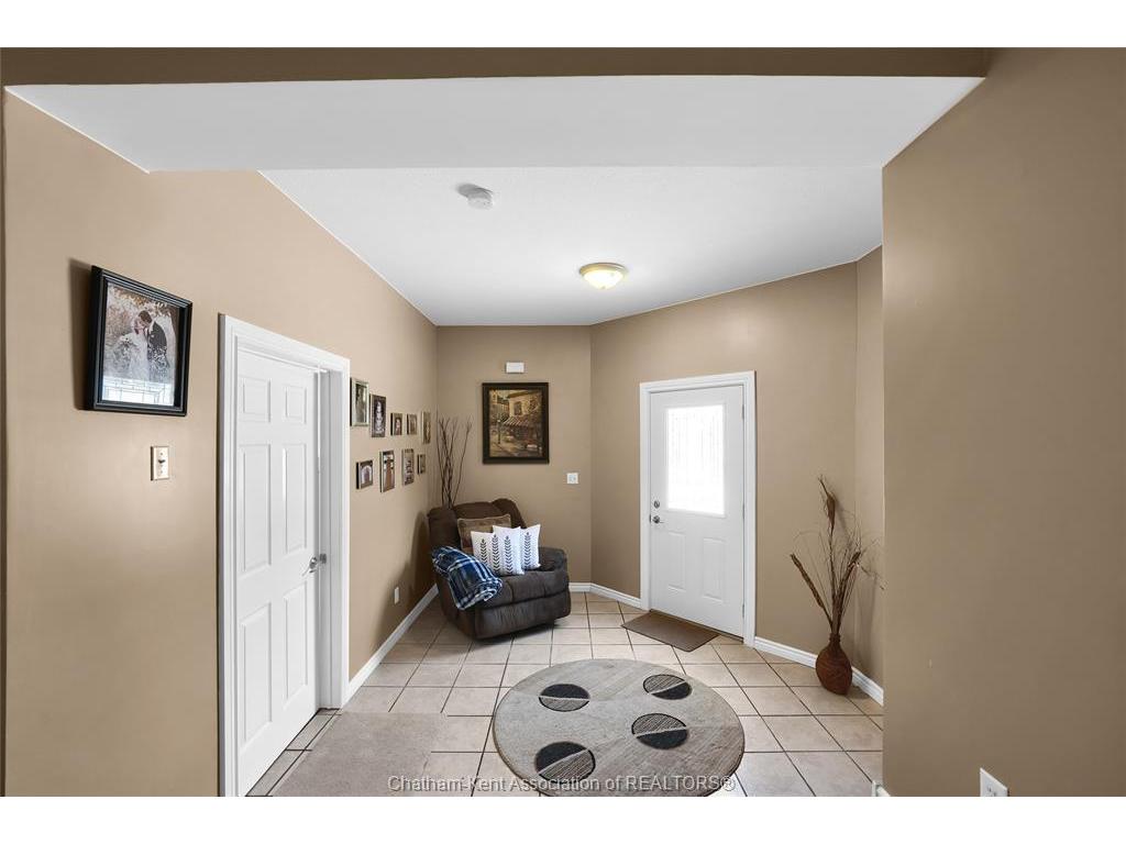 









1039


James

Street,
Wallaceburg,




ON
N8A 2P9

