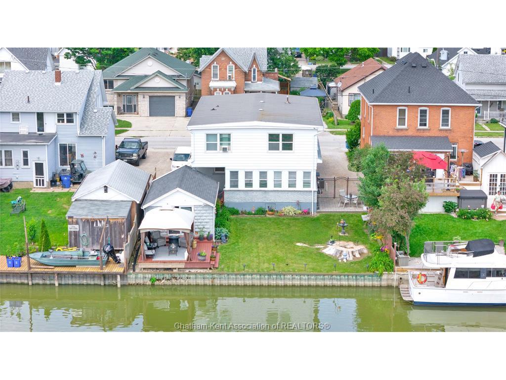 









1039


James

Street,
Wallaceburg,




ON
N8A 2P9

