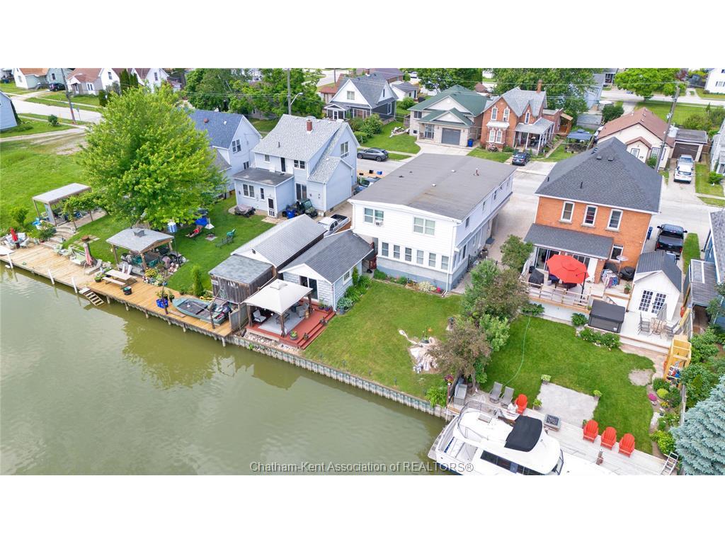 









1039


James

Street,
Wallaceburg,




ON
N8A 2P9


