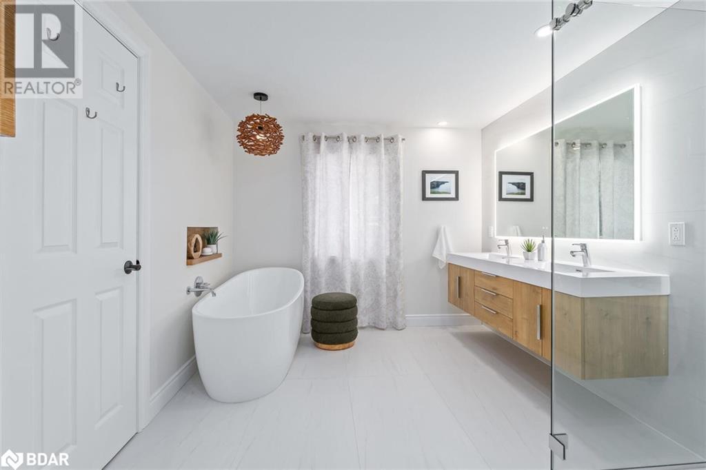 












20 CINDEBARKE Terrace

,
Georgetown,




Ontario
L7G4S5

