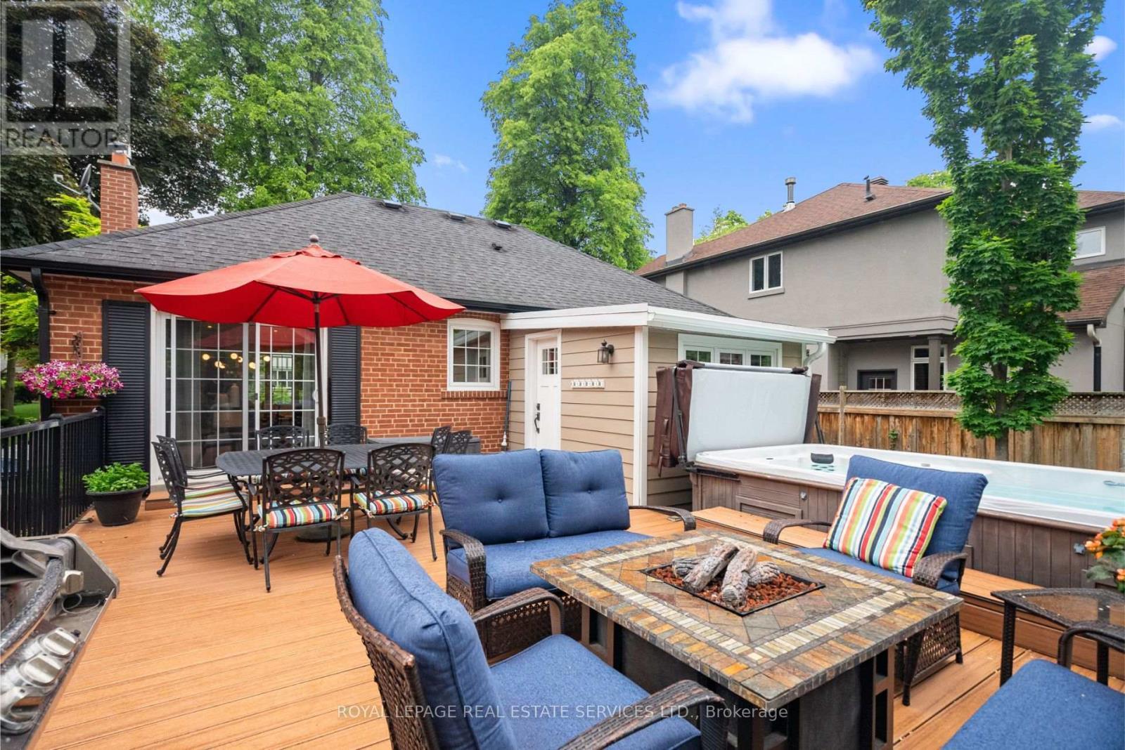 












9 LOYALIST ROAD

,
Toronto,




Ontario
M9A3P2

