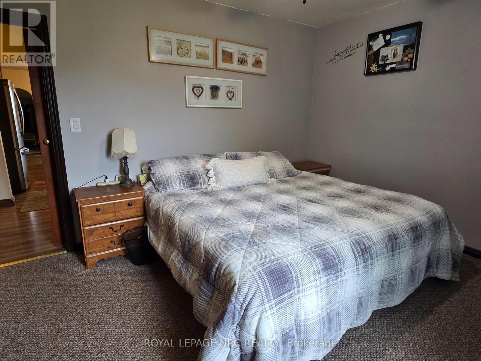 












77 GILMORE ROAD

,
Fort Erie,




Ontario
L2A2L9

