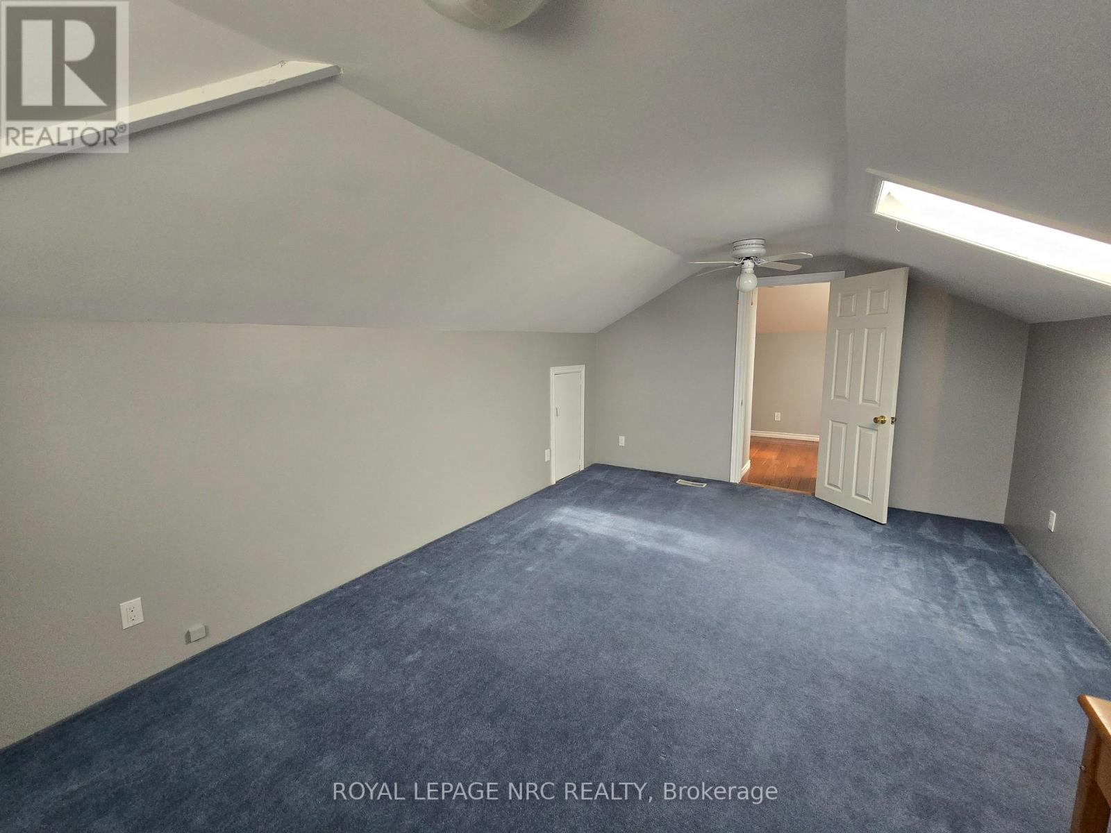












77 GILMORE ROAD

,
Fort Erie,




Ontario
L2A2L9

