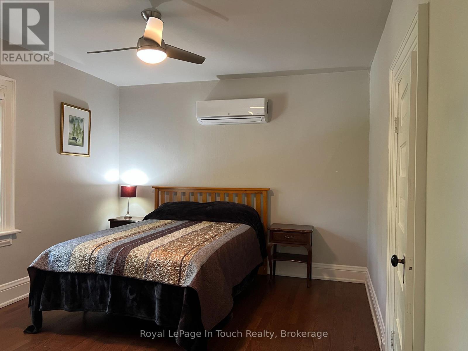 












238 SIXTH STREET

,
Midland,




Ontario
L4R3Y1

