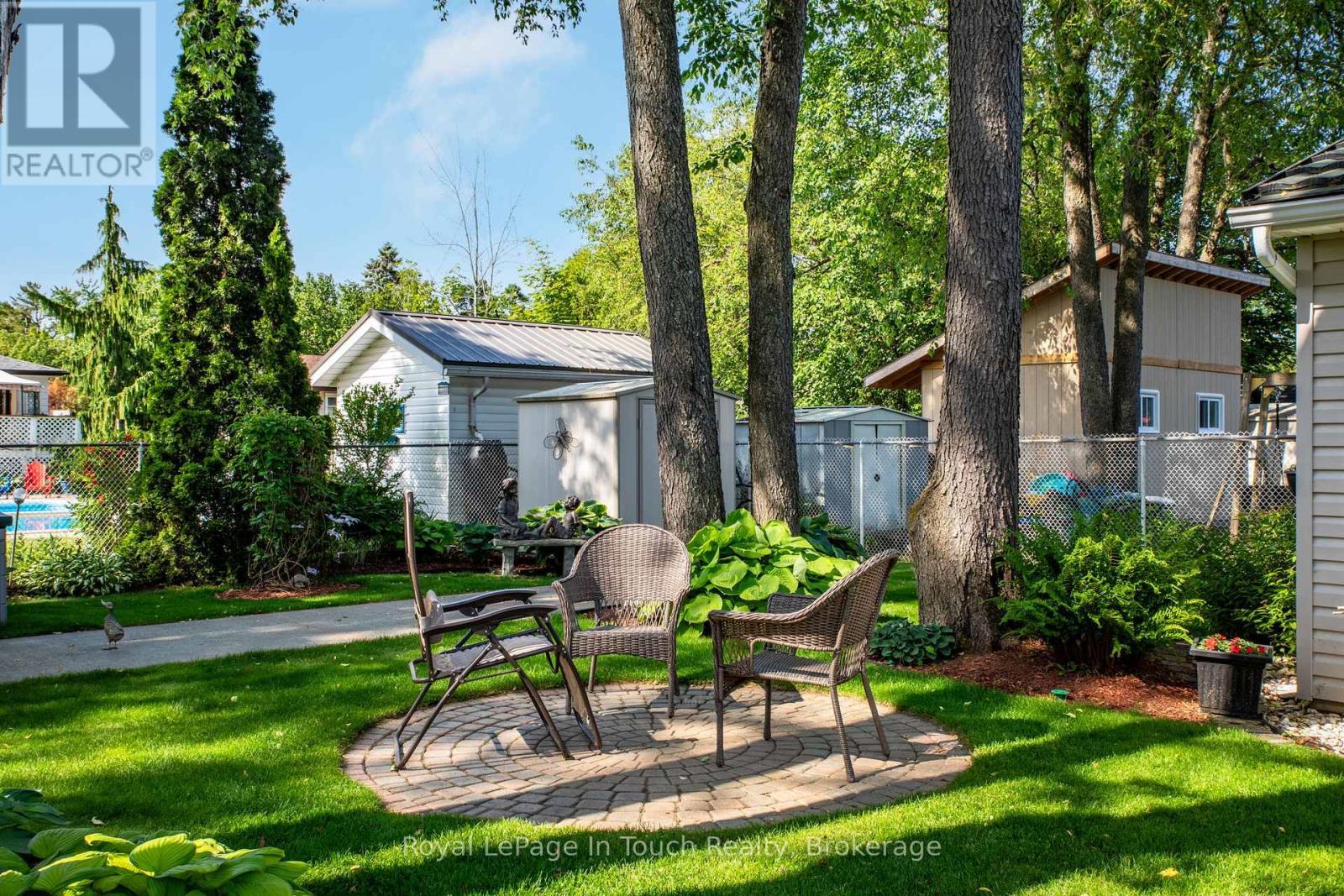 












20 PAYETTE DRIVE

,
Penetanguishene,




Ontario
L9M1H4

