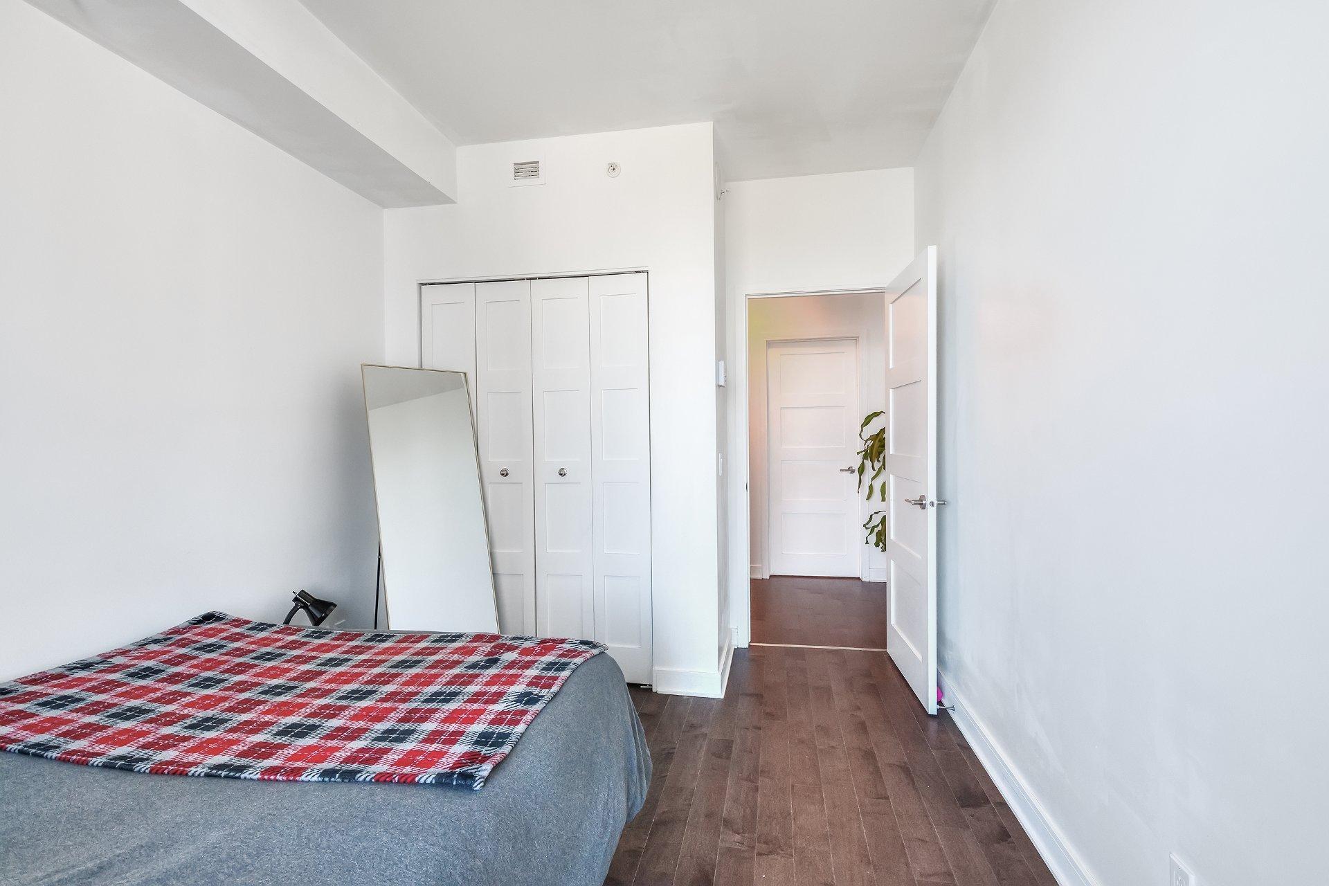 









299


Rue de la Rotonde

, 909,
Montréal (Verdun/Île-des-Soeurs),




QC
H3E0C6

