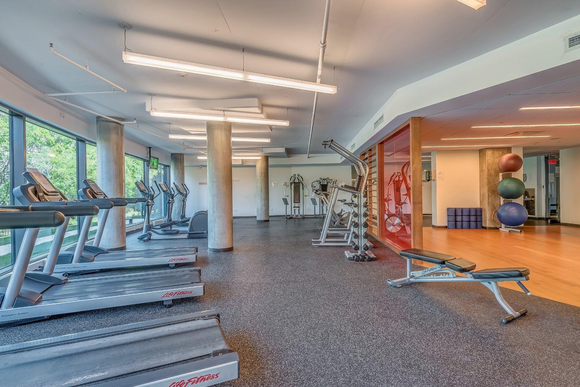 









299


Rue de la Rotonde

, 909,
Montréal (Verdun/Île-des-Soeurs),




QC
H3E0C6

