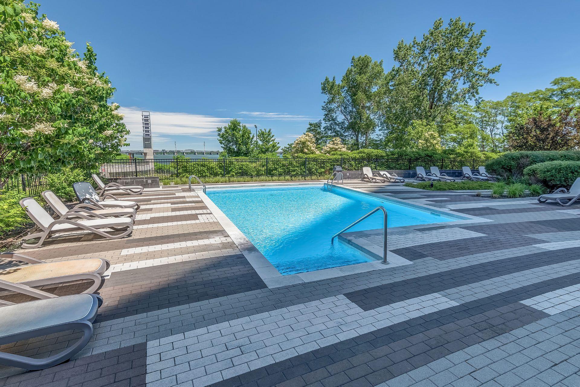 









299


Rue de la Rotonde

, 909,
Montréal (Verdun/Île-des-Soeurs),




QC
H3E0C6

