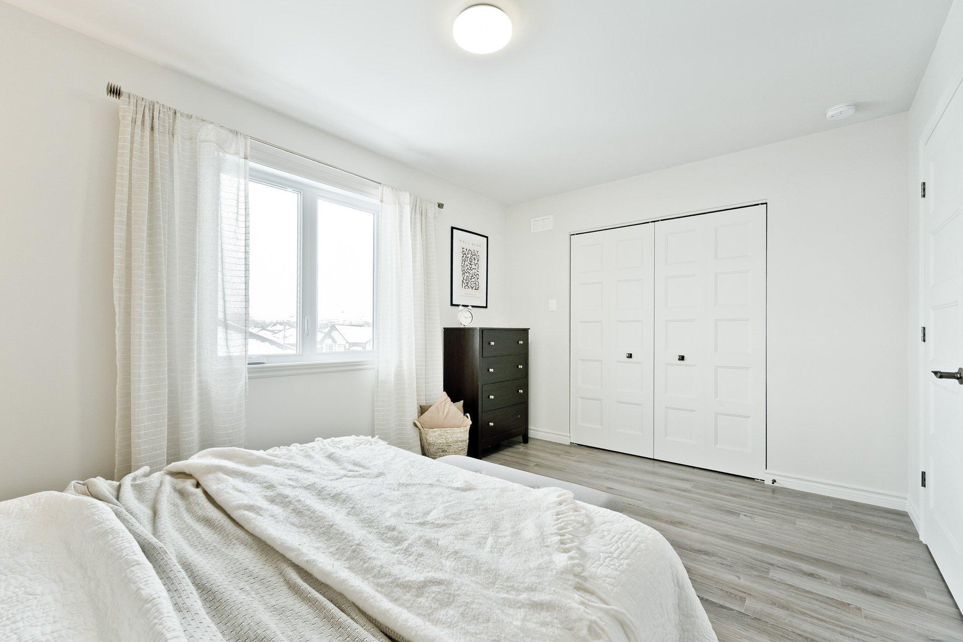 









1068


Rue Glaucos

,
Sherbrooke (Brompton/Rock Forest/Saint-Élie/Deauville),




QC
J1R0W4

