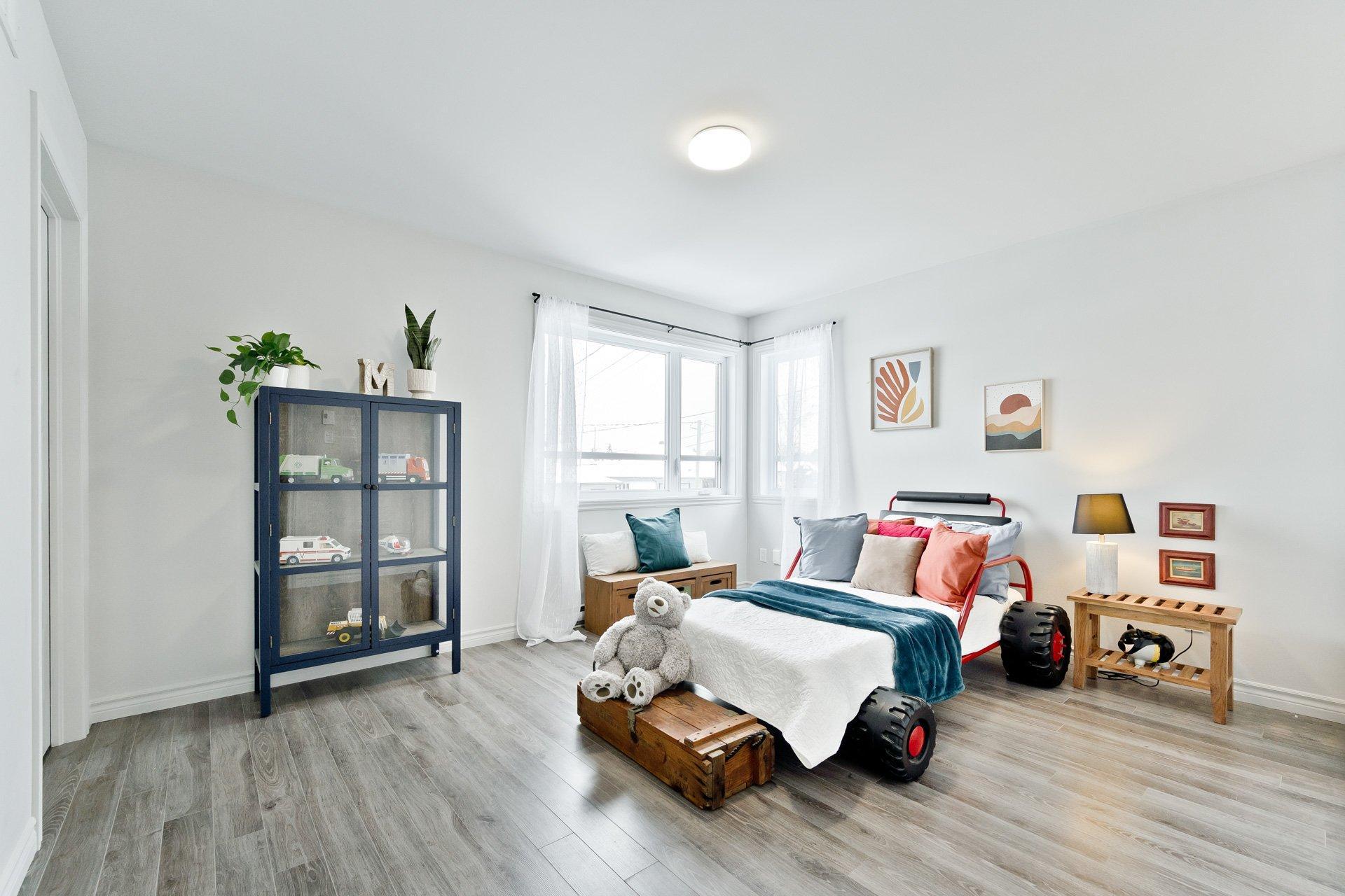 









1068


Rue Glaucos

,
Sherbrooke (Brompton/Rock Forest/Saint-Élie/Deauville),




QC
J1R0W4

