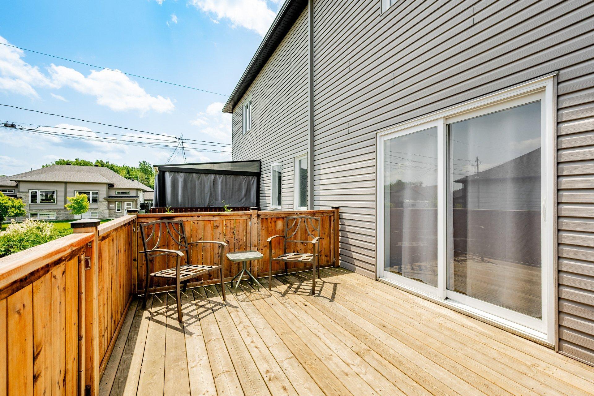 









1068


Rue Glaucos

,
Sherbrooke (Brompton/Rock Forest/Saint-Élie/Deauville),




QC
J1R0W4

