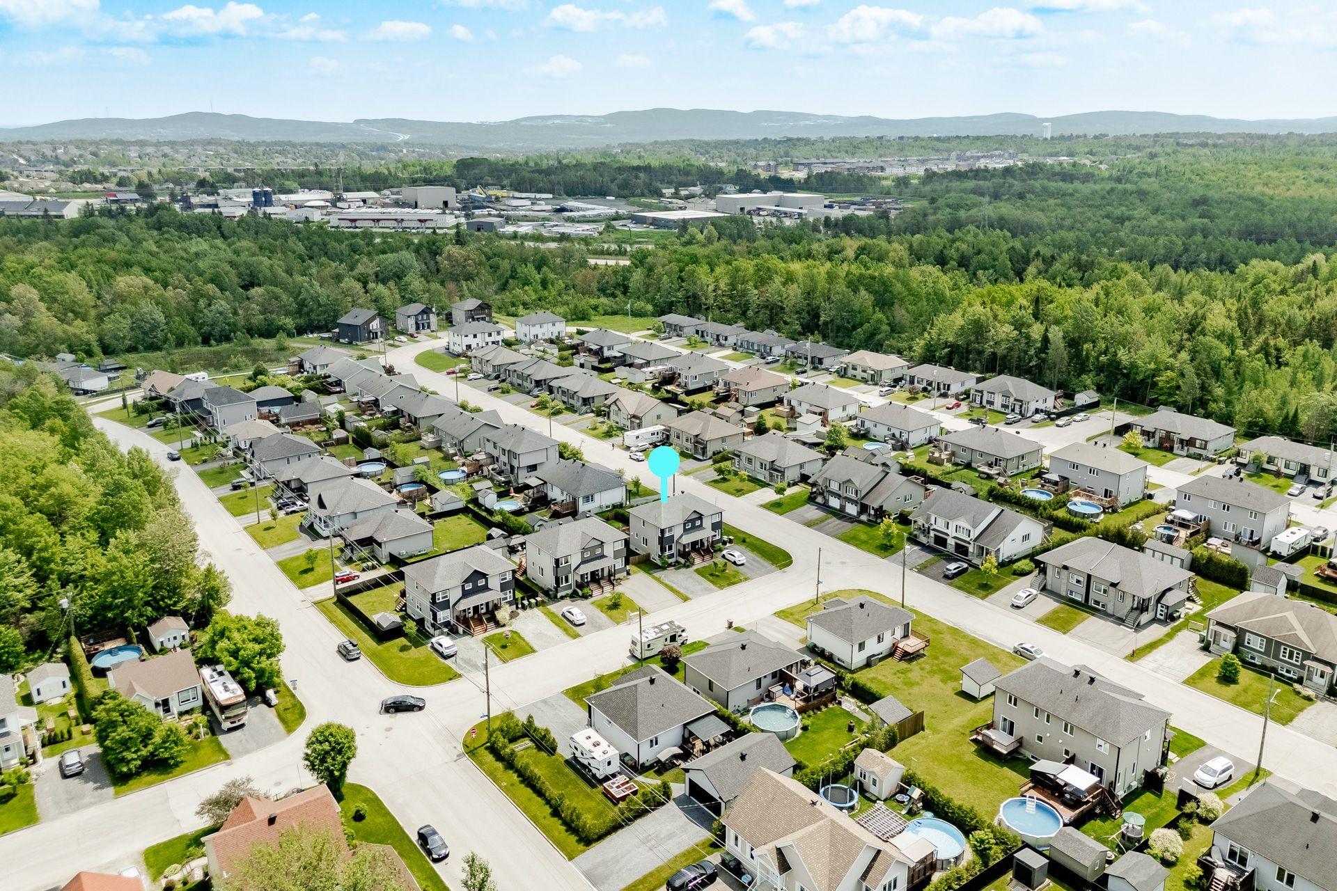 









1068


Rue Glaucos

,
Sherbrooke (Brompton/Rock Forest/Saint-Élie/Deauville),




QC
J1R0W4

