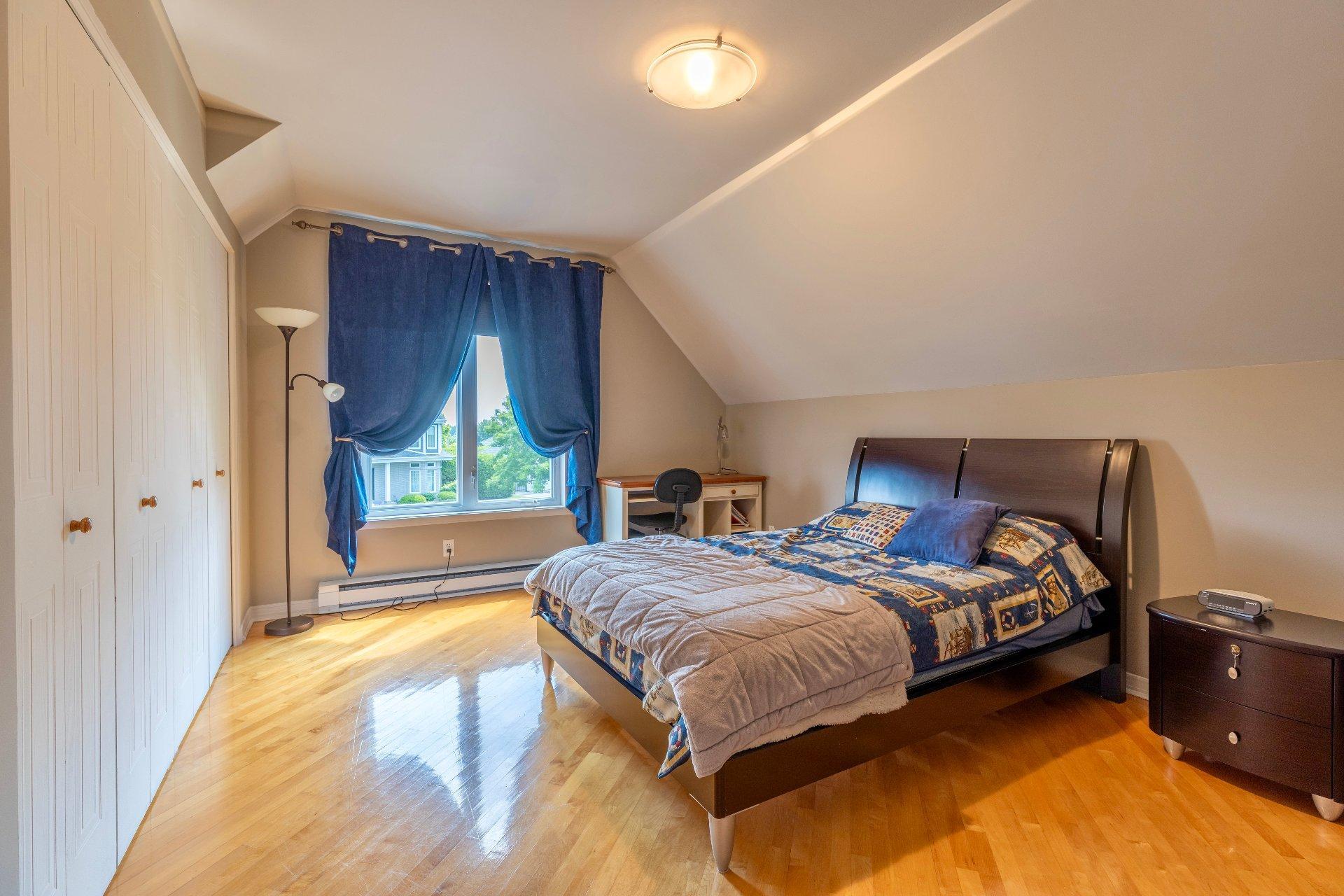 









80


Rue Pascal

,
Notre-Dame-de-l'Île-Perrot,




QC
J7W1Y7

