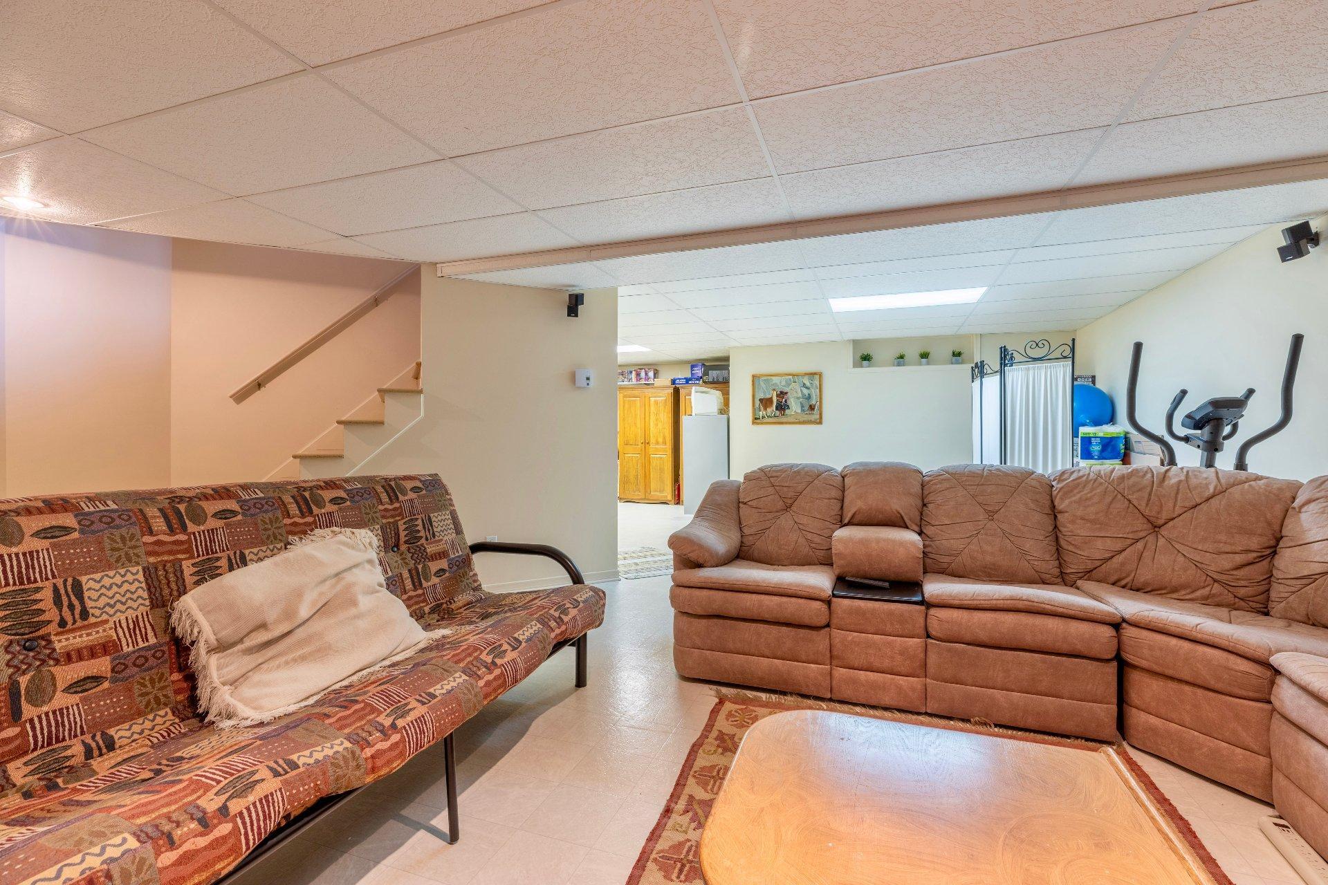 









80


Rue Pascal

,
Notre-Dame-de-l'Île-Perrot,




QC
J7W1Y7

