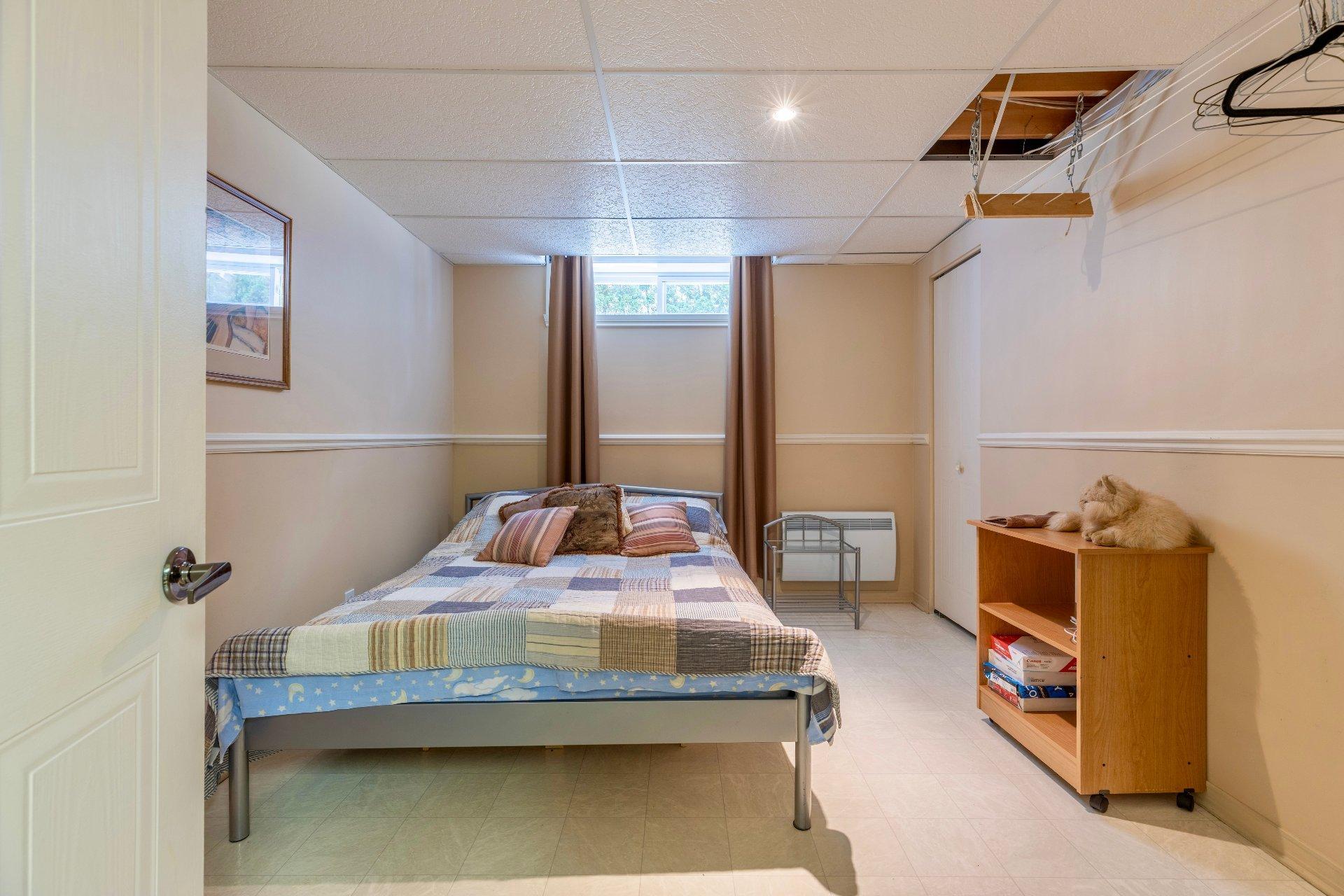 









80


Rue Pascal

,
Notre-Dame-de-l'Île-Perrot,




QC
J7W1Y7

