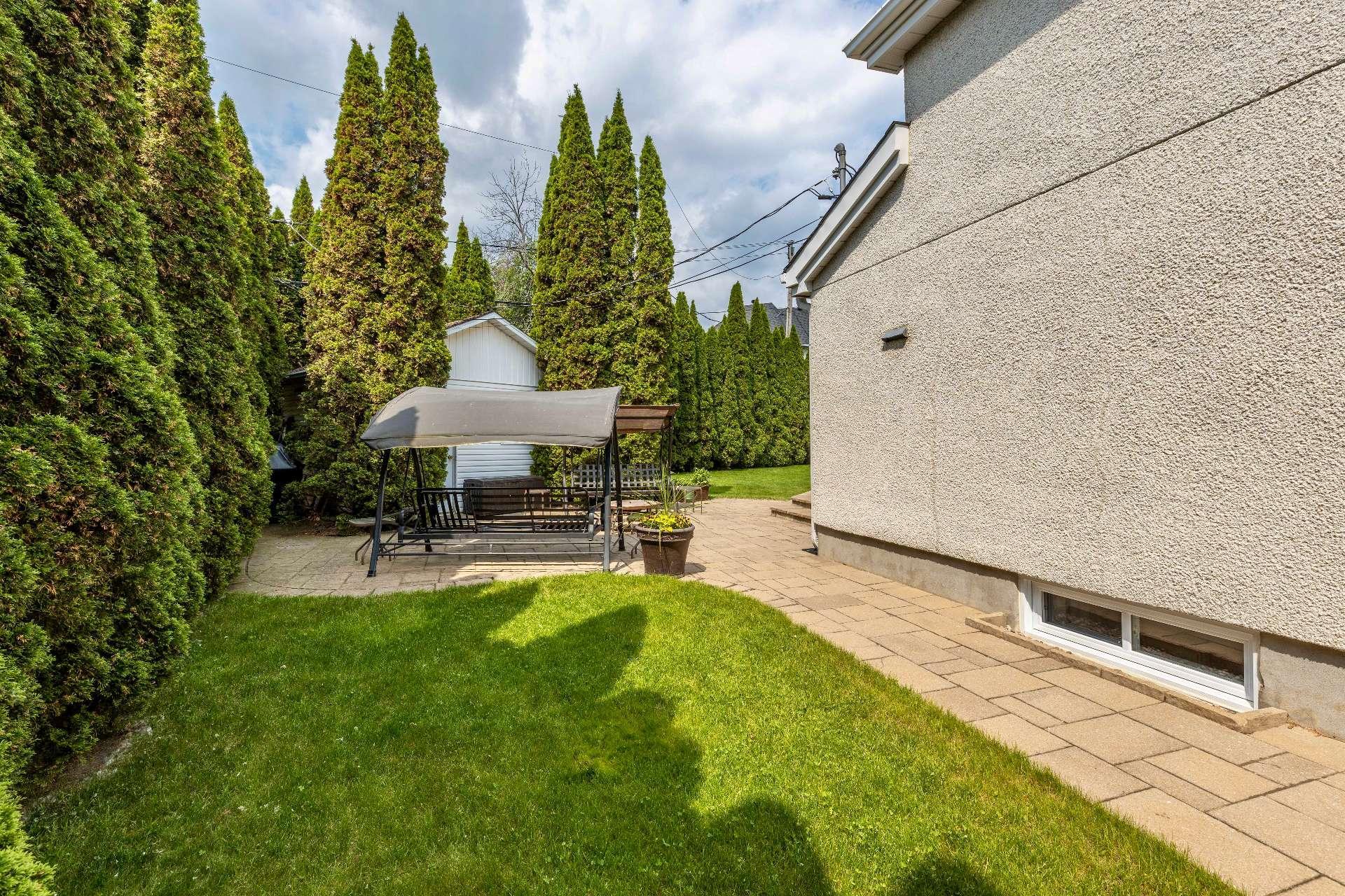 









80


Rue Pascal

,
Notre-Dame-de-l'Île-Perrot,




QC
J7W1Y7

