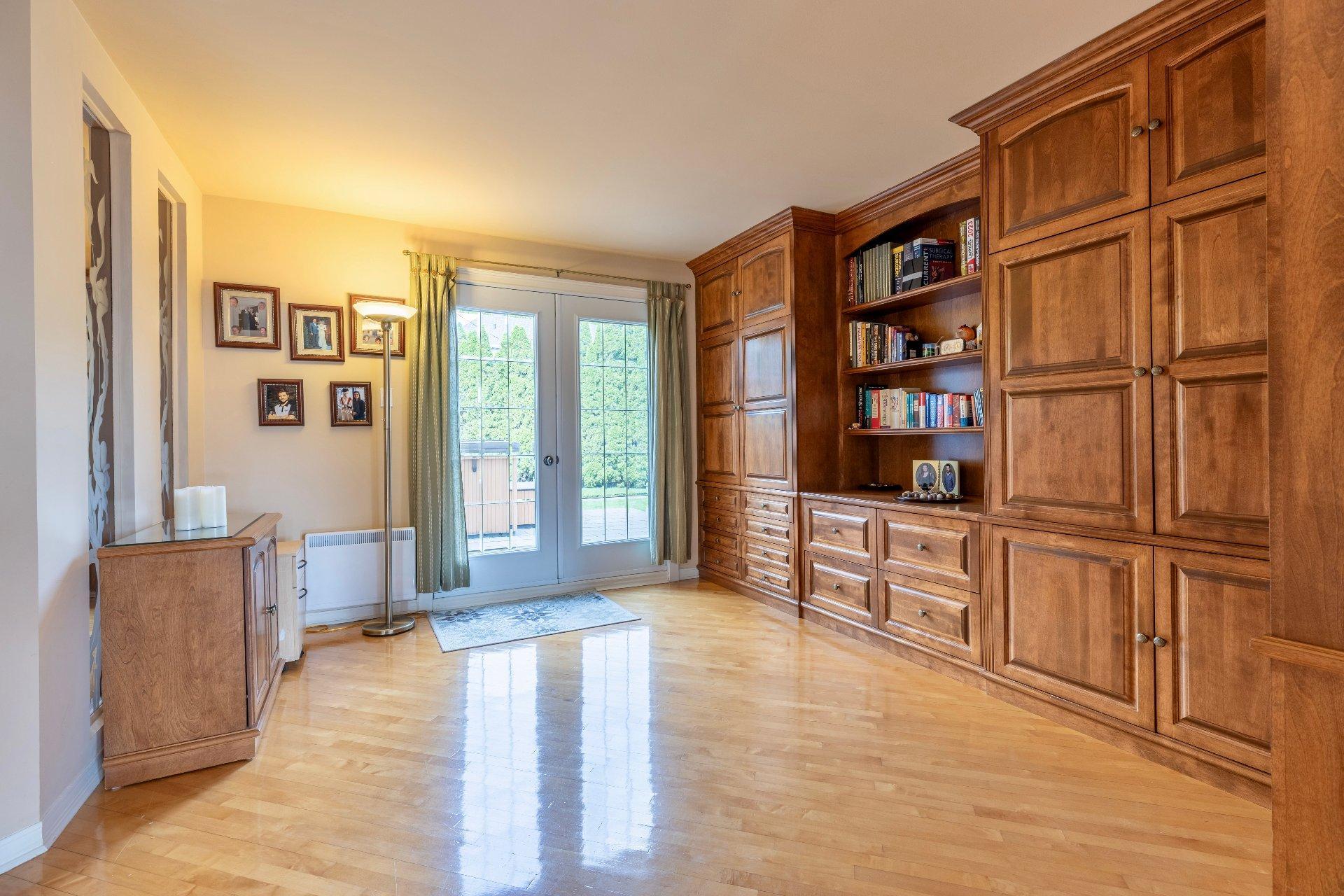 









80


Rue Pascal

,
Notre-Dame-de-l'Île-Perrot,




QC
J7W1Y7


