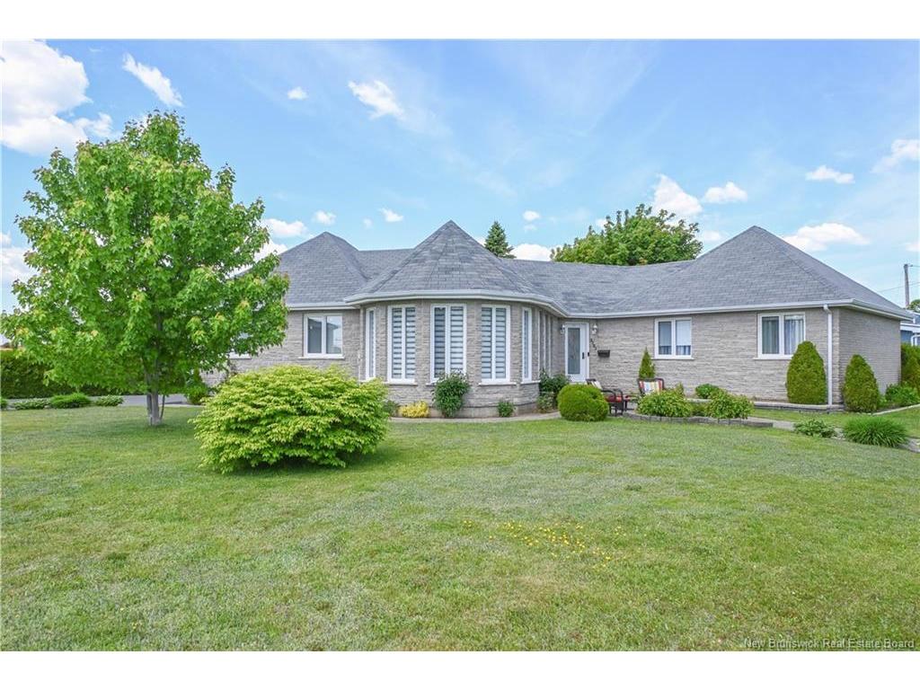 









3353


rue Centenaire

ST,
Tracadie,




NB
E1X 1A6

